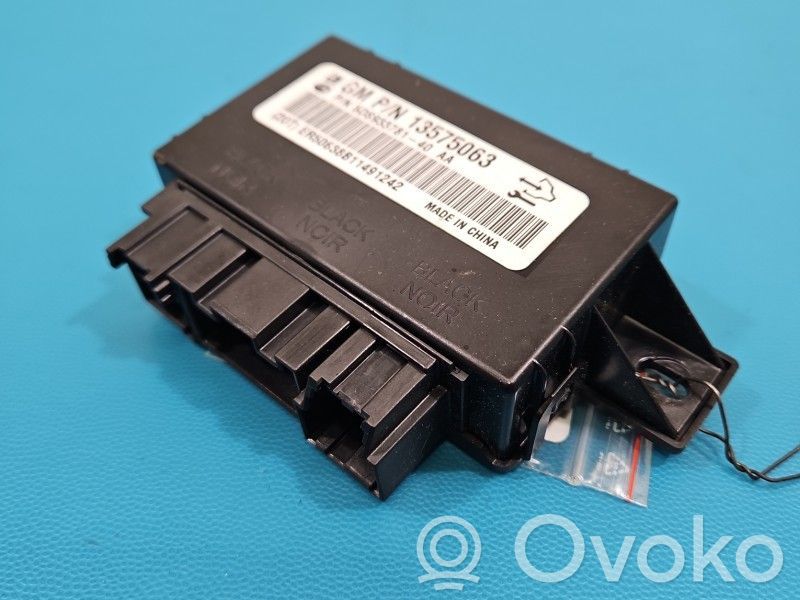 Opel Astra J Modul de control caroserie central 