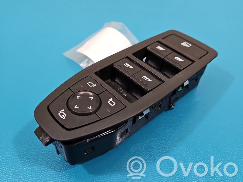 BMW iX1 Electric window control switch 