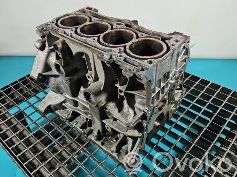 Volkswagen Golf VII Bloque de motor 
