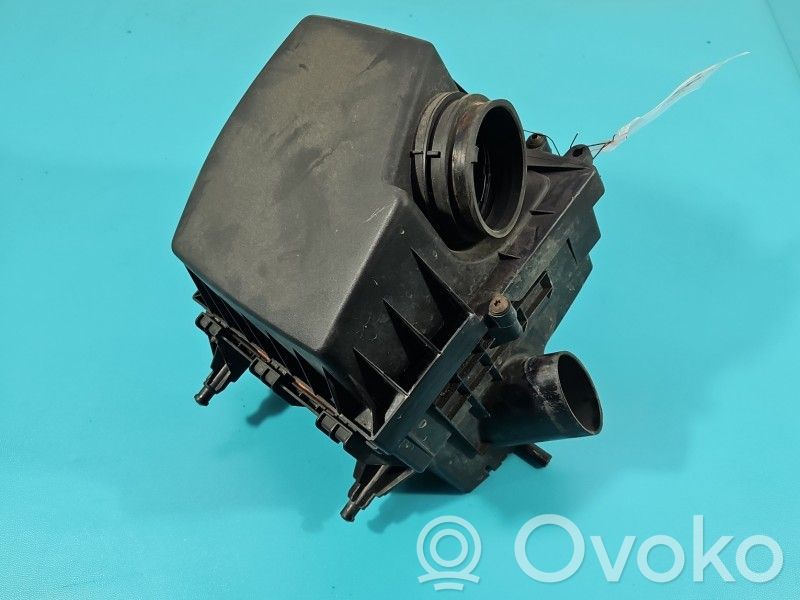 Opel Corsa E Air filter box 