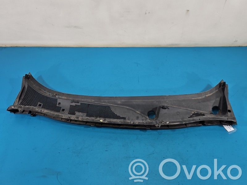 Nissan Juke I F15 Rivestimento del tergicristallo 