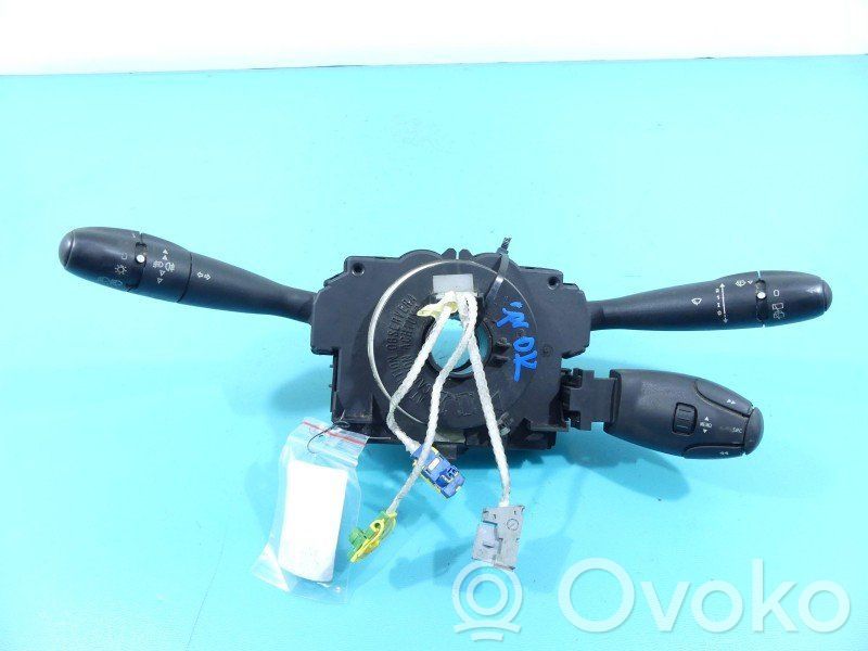 Peugeot 307 Headlight wiper switch 