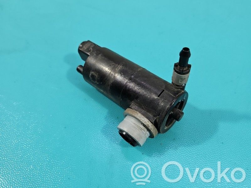 Toyota Corolla E160 E170 Windscreen/windshield washer pump 
