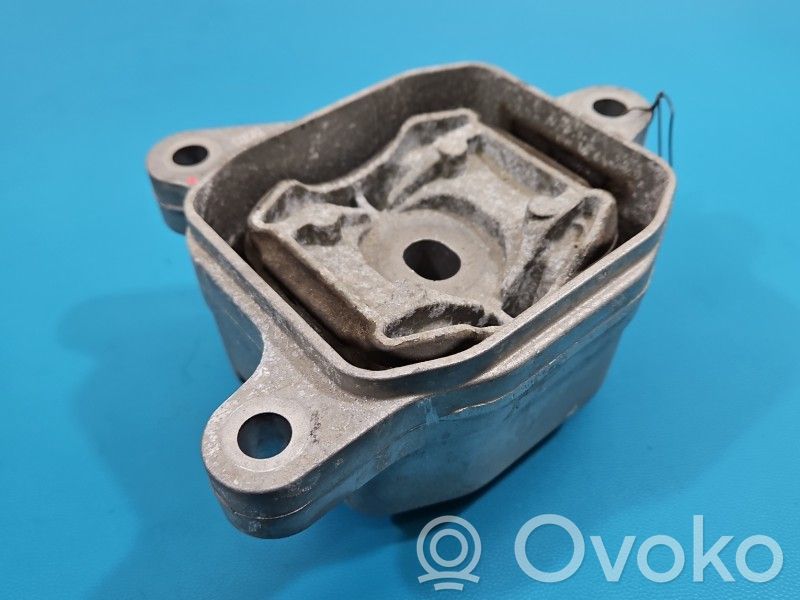 BMW iX1 Engine mount vacuum valve 