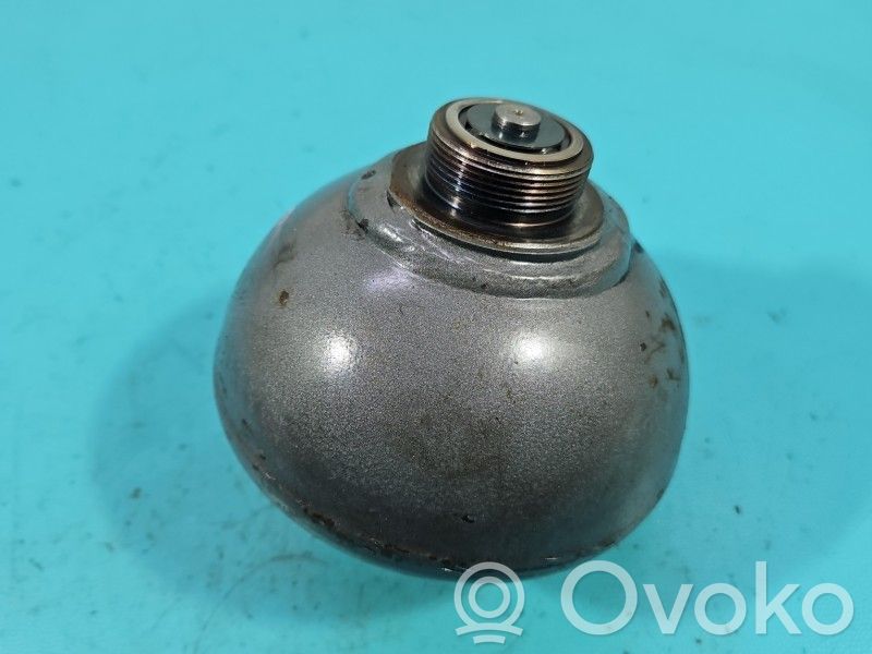 Citroen C5 Air suspension valve block 