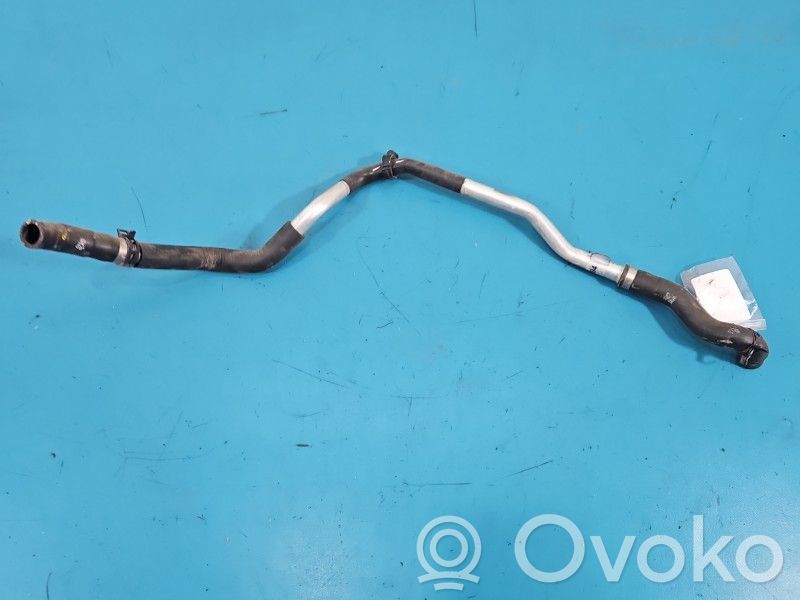 Mercedes-Benz E W213 Tubo flessibile del liquido di raffreddamento del motore 