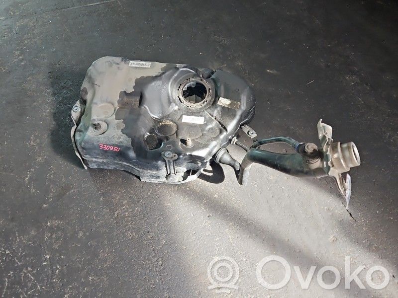 Audi A4 S4 B9 8W Polttoainesäiliö 