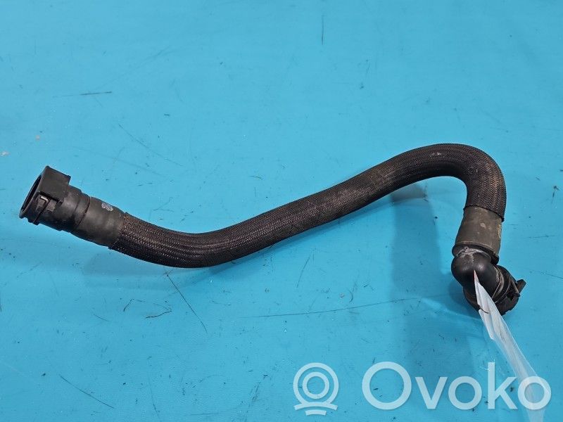 Peugeot 3008 II Engine coolant pipe/hose 