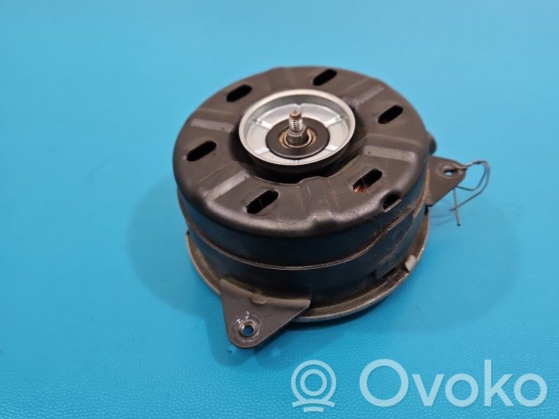 Toyota Corolla E210 E21 Lüfter Satz Set 