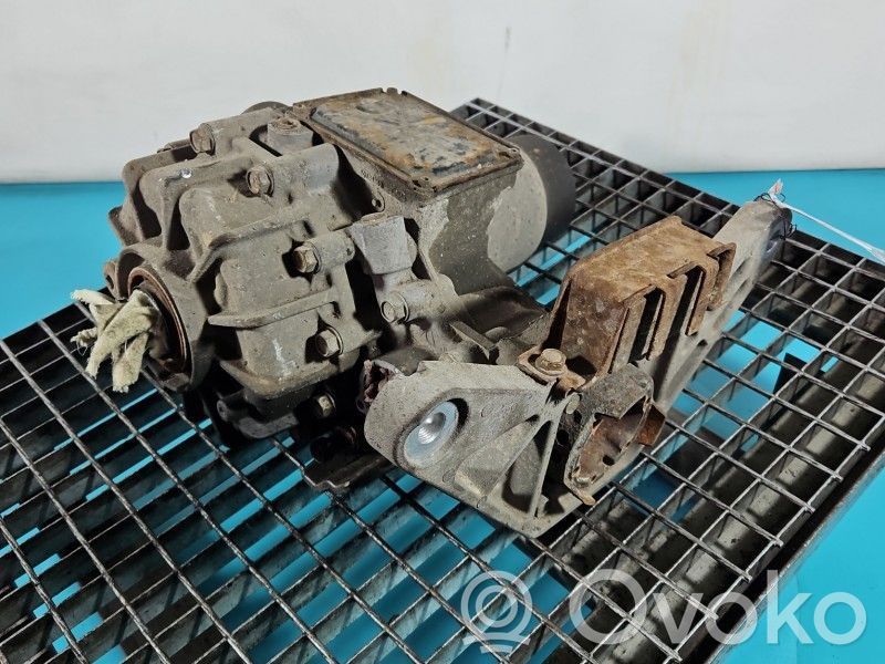 Tylny mechanizm różnicowy   68090612AF,IMPRK1562267
