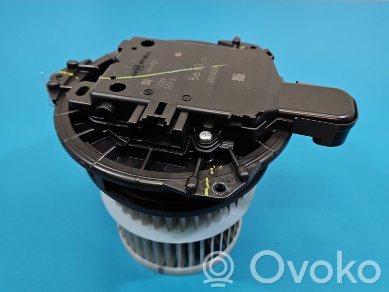 Toyota Corolla E210 E21 Mazā radiatora ventilators 