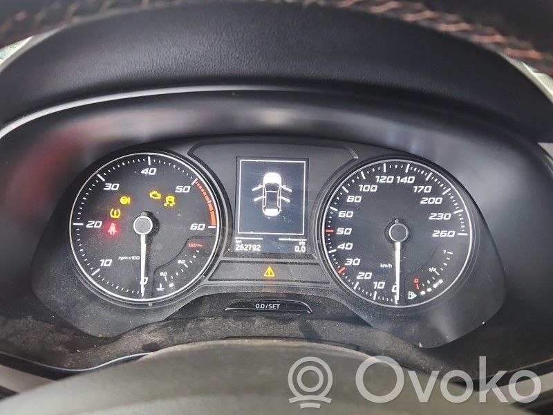 Seat Leon (5F) Speedometer (instrument cluster) 