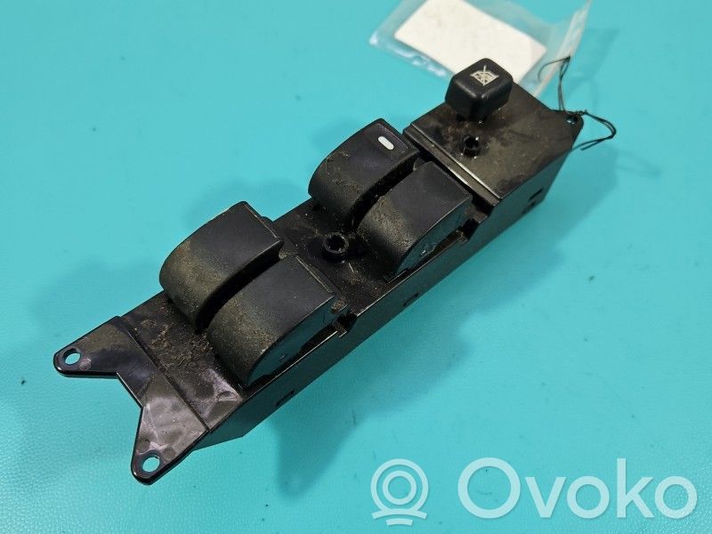 Mitsubishi Outlander Interruptor del elevalunas eléctrico 