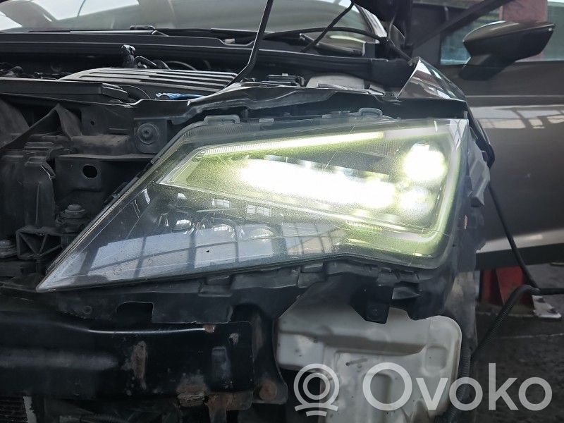 Seat Leon (5F) Scheinwerfer 