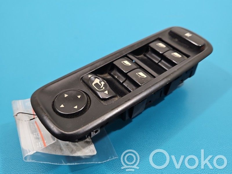 Citroen C8 Elektrisko logu slēdzis 