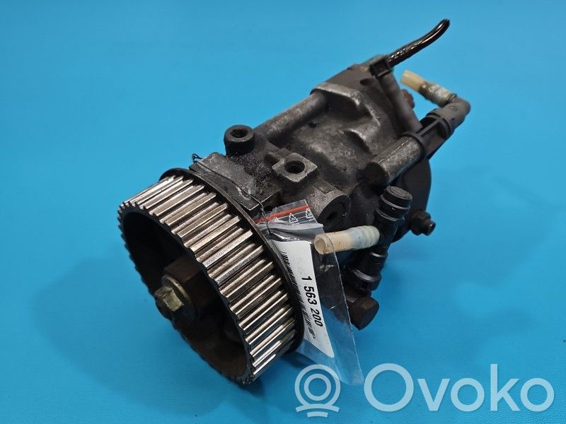 Renault Megane II Fuel injection high pressure pump 