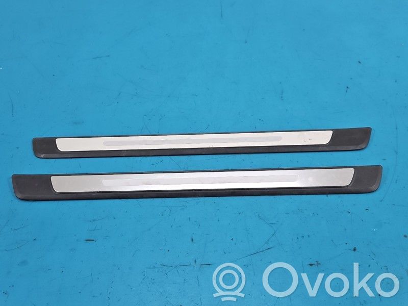 Audi A4 S4 B9 8W Capac lateral zonă picioare 