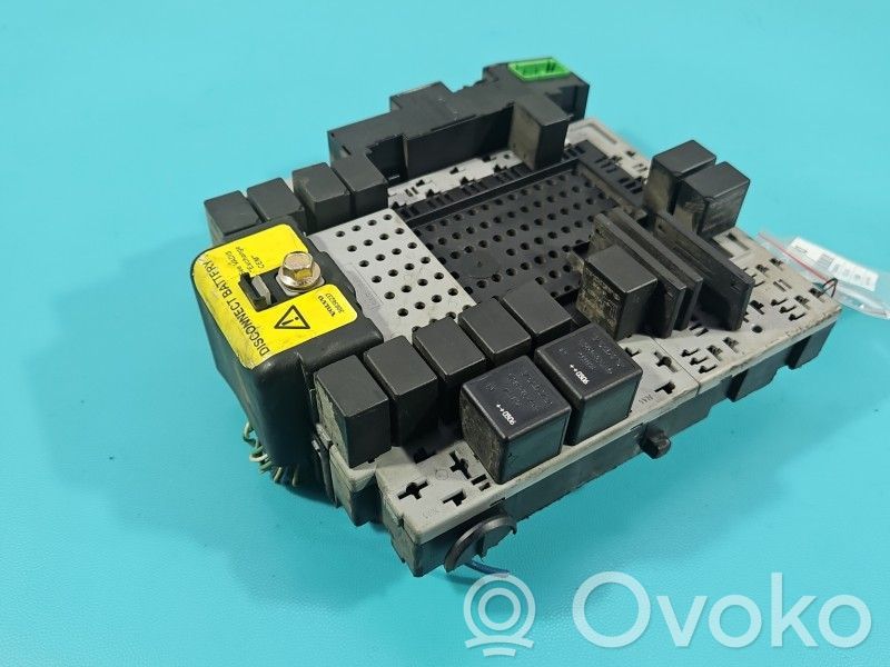 Volvo XC90 Juego de caja de fusibles 