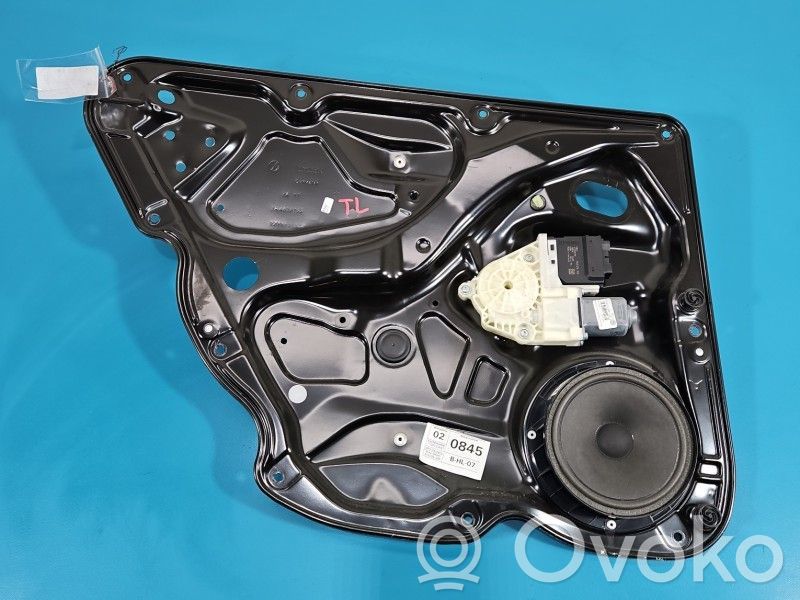 Volkswagen PASSAT B7 Macara geam ușă spate cu motor 