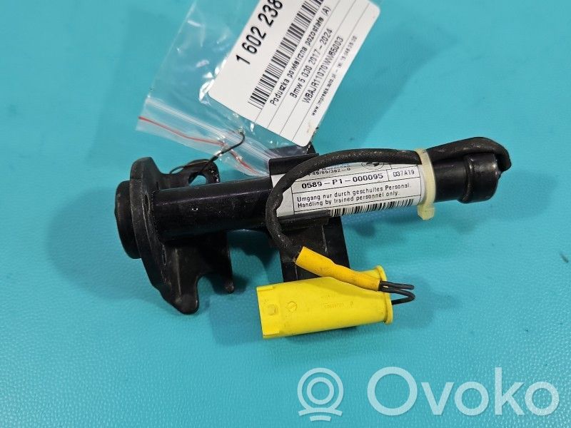 BMW 5 G30 G31 G38 Airbag pietoni 