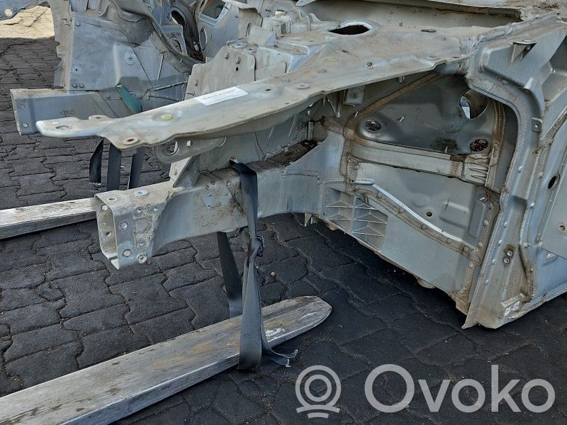 Audi A8 S8 D4 4H Longherone lato anteriore