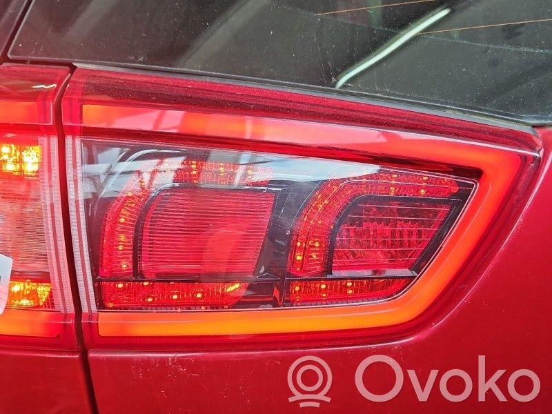 KIA Niro Luci posteriori del portellone del bagagliaio 