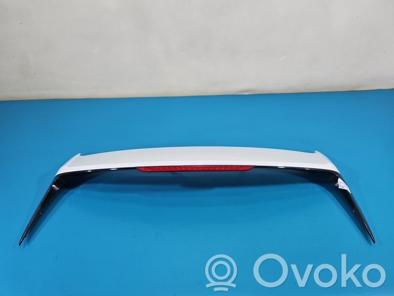 Hyundai i30 Becquet de coffre
