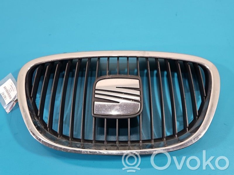 Seat Altea Griglia superiore del radiatore paraurti anteriore 