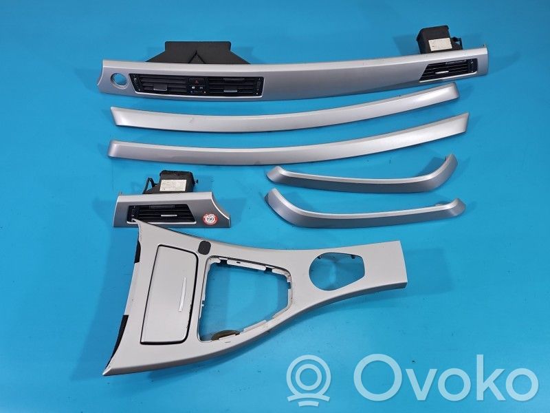 BMW 3 E90 E91 Ramă consolă centrală 