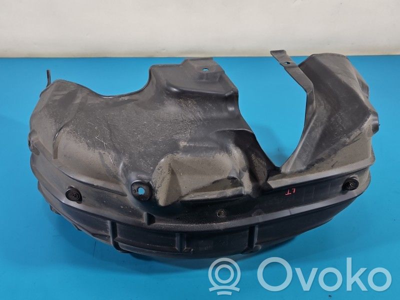 Toyota Yaris XP210 Pare-boue arrière