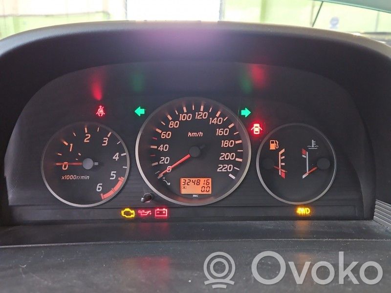 Nissan X-Trail T30 Tachimetro (quadro strumenti)