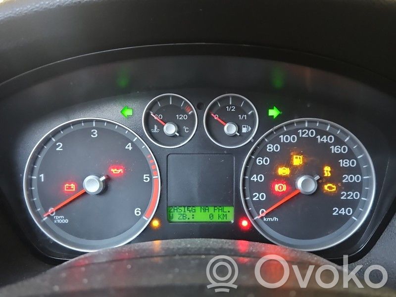 Ford Focus Geschwindigkeitsmesser Cockpit