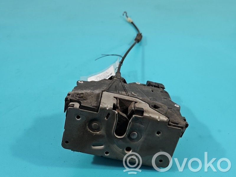 Opel Corsa D Aizmugurē slēdzene 