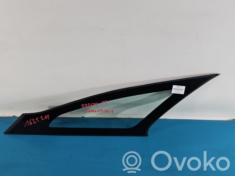 Honda Civic IX Szyba karoseryjna tylna