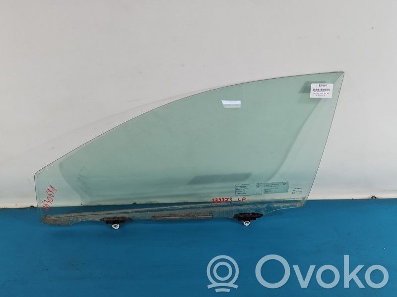 Toyota Corolla E160 E170 Front door window glass four-door