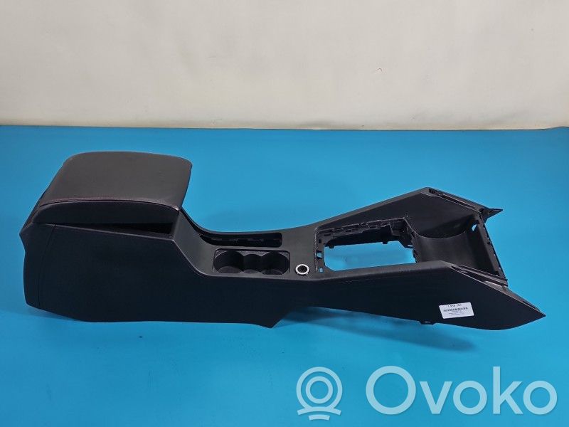 Skoda Octavia Mk3 (5E) Armlehne 