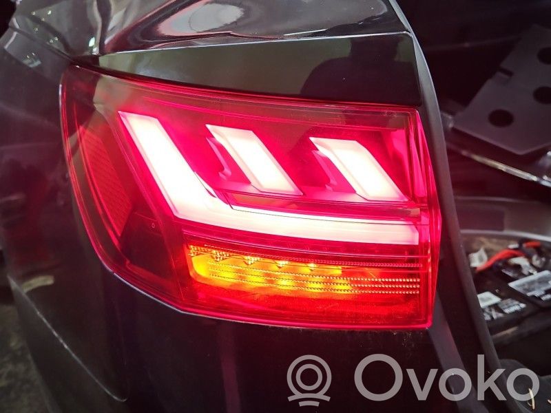 Audi A4 S4 B9 8W Lampa tylna 