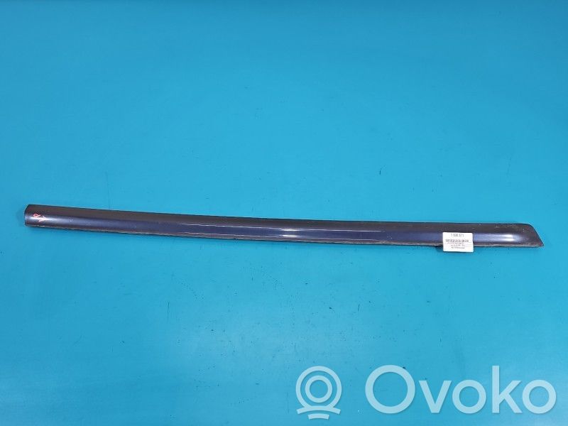 Audi A6 S6 C5 4B Listwa drzwi przednich 