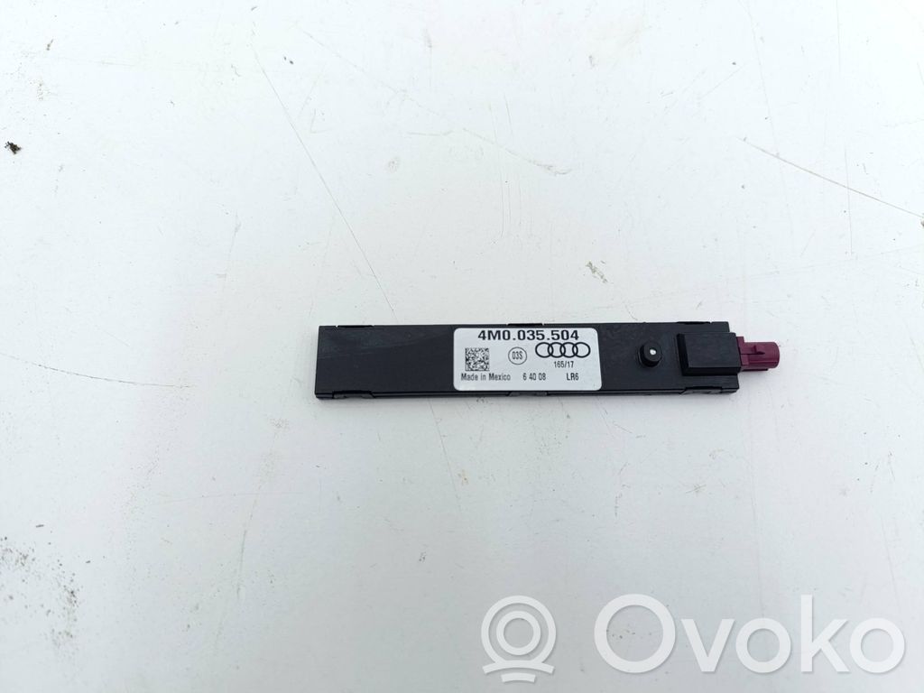 Audi A5 Antenos stiprintuvas 