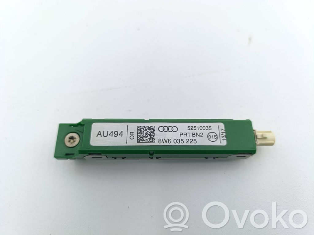 Audi A5 Antenos stiprintuvas 