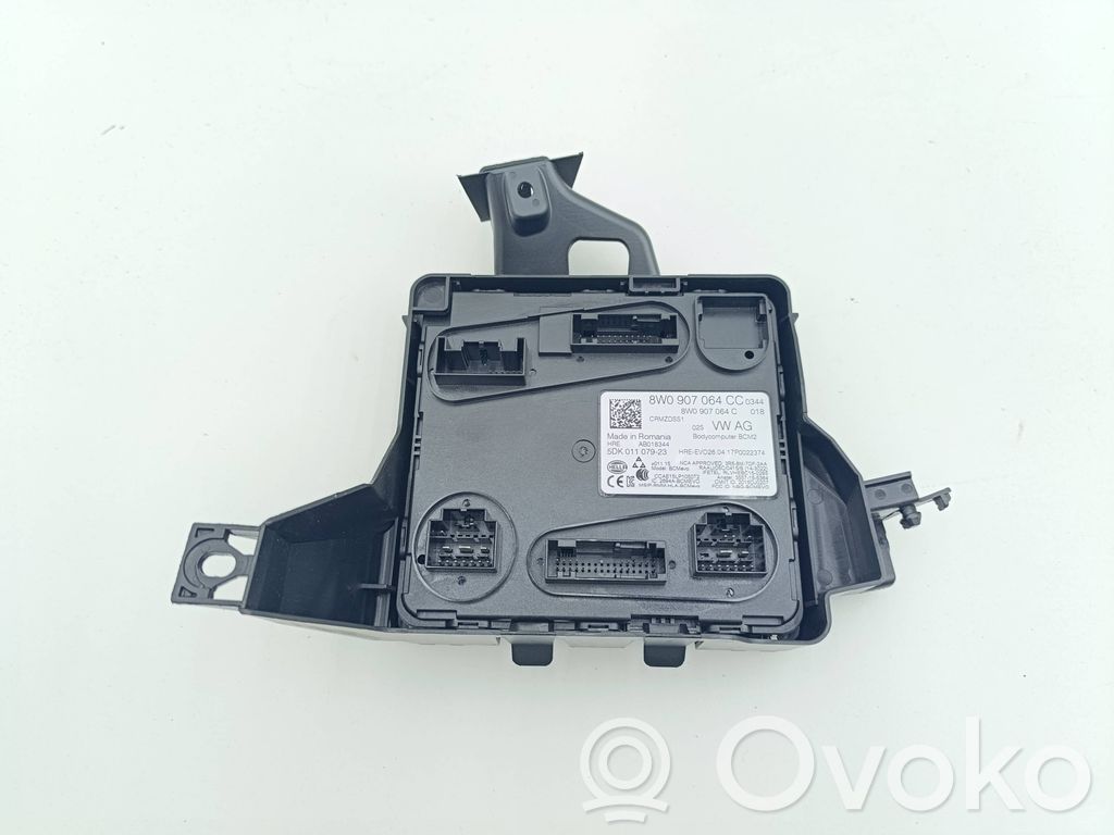 Audi A5 Komforto modulis 