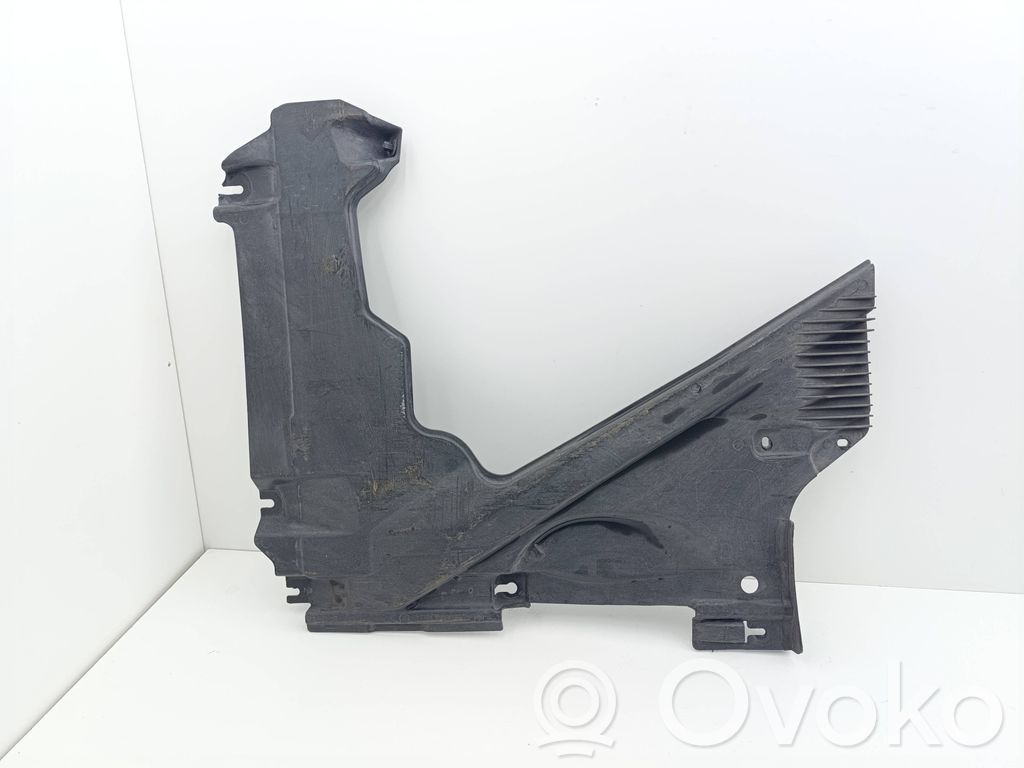 Audi A5 Protección inferior lateral 