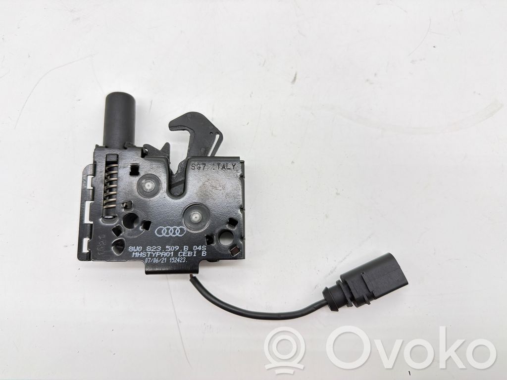 Audi Q4 Sportback e-tron Engine bonnet/hood lock/catch 