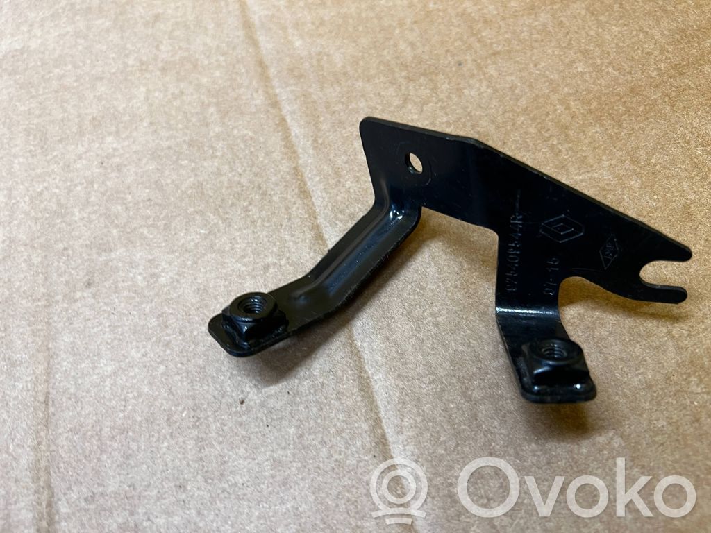 A/C compressor mount bracket   925409544R
