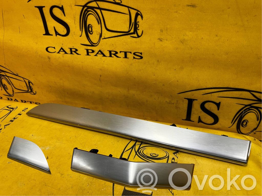 Panel trim   31366423,31479758,31366421,31366419,31457709