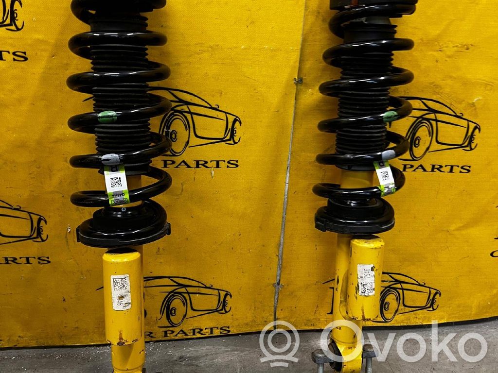 Front shock absorber with coil spring   MB3C5310ARA,MB3C18045ARJ