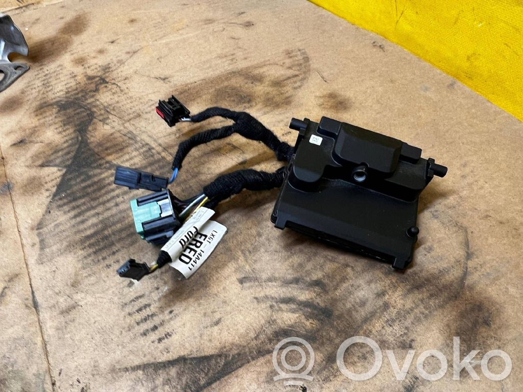 Windshield/windscreen camera   LV4T19H406CF,LX6T14A411ERED