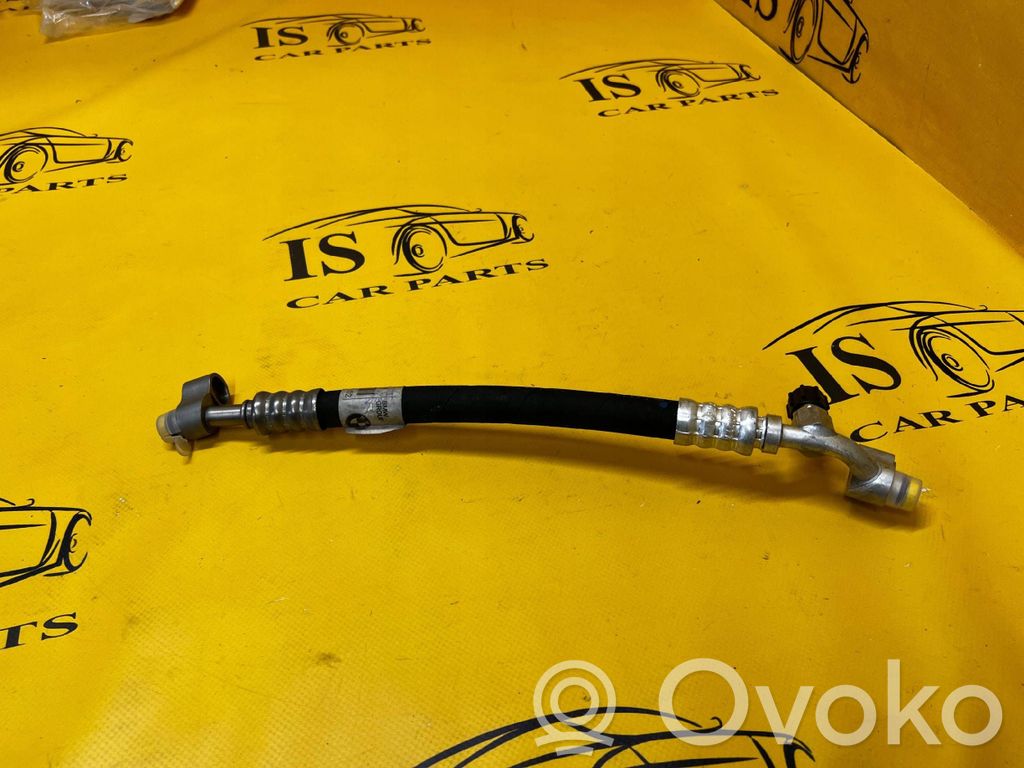 BMW 3 E46 Ilmastointilaitteen putki (A/C) 