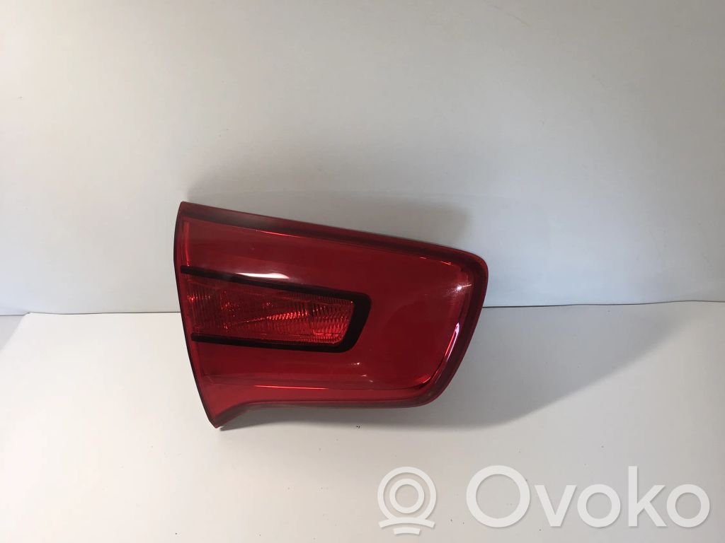 KIA Sportage Lampy tylnej klapy bagażnika 
