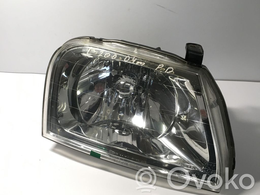 Mitsubishi L200 Phare frontale 